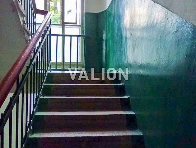 Продажа 2 комнатной квартиры, сталинка, ул. Владимира Винниченко, 20 в центре. Шевченковском районе.