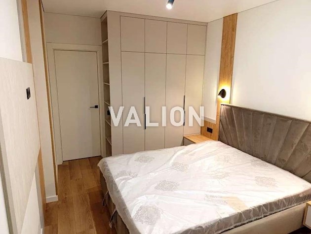 Продажа 1-комнатной квартиры по ул.Змиенко Всеволода, 15/23 в ЖК Варшавский 3