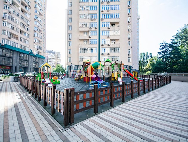 Продам 1 комнатную квартиру ул. Василия Липковского 37в ЖК Династия