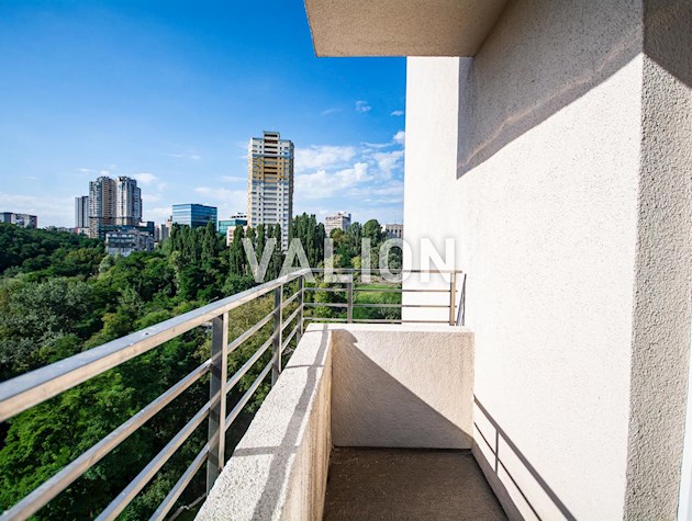 Продам 1 комнатную квартиру ул. Василия Липковского 37в ЖК Династия