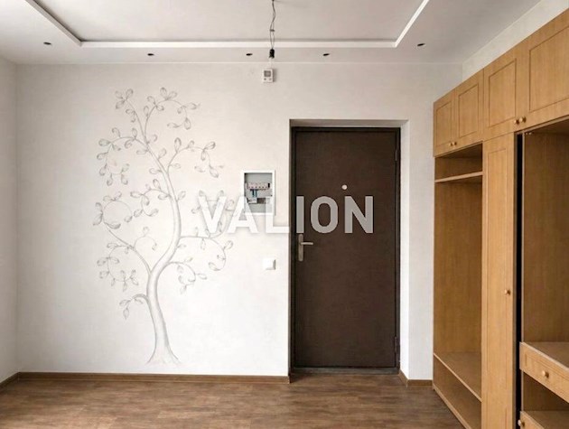 Продажа 2-комнатной квартиры, ул. Елизаветы Чавдар, 1