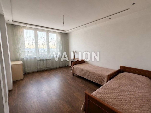 Продажа 2-комнатной квартиры, ул. Елизаветы Чавдар, 1