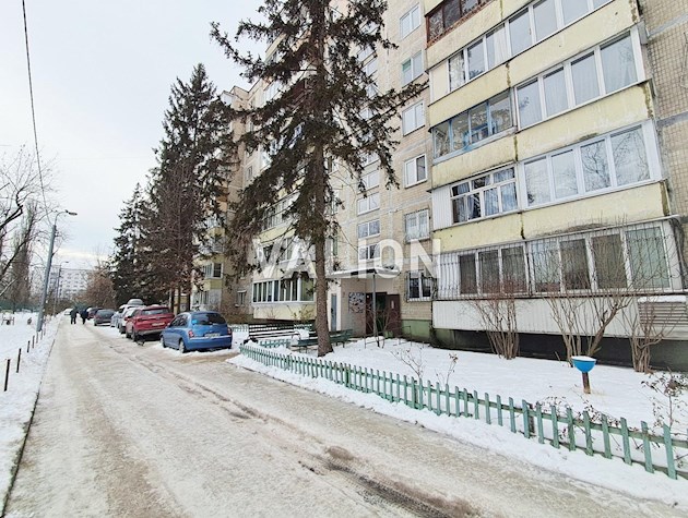 Продаж 1 комнатной квартири Русанівська Набережна 12/1