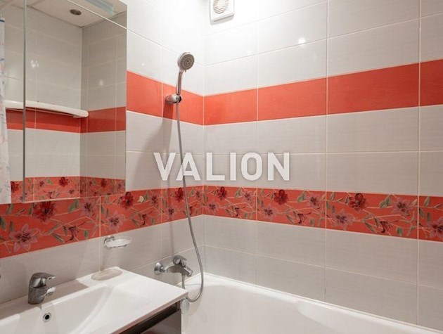 Продаж 3-к квартири вул. Старонаводницька 8а Печерський район