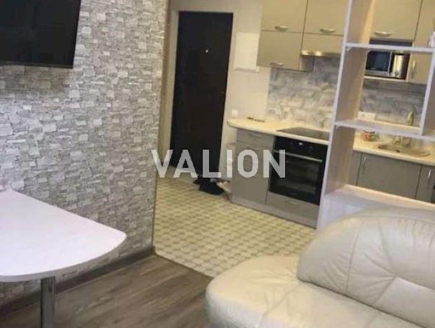 Продається затишна квартира-студія вул.Освіти, 16