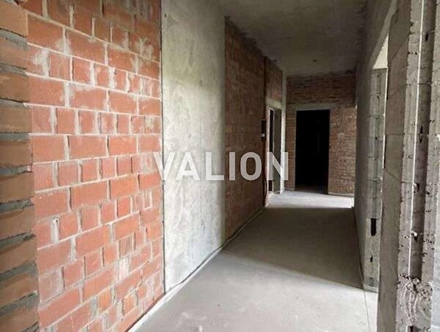 Продаж 2-к квартири вул. Дубищанська 2