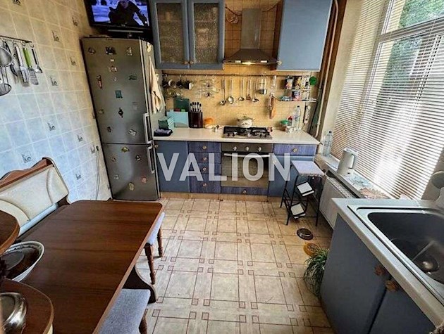 Продажа: Трехкомнатная квартира ул. Кирилловская 109/2, Подольский район