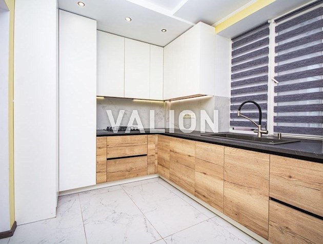 Продажа 3к квартиры в жилом комплексе «Сказка», расположенная по адресу ул. Академика Лебедева, 1 в тихом и зеленом Голосеевском районе Киева, Феофания на Правом берегу