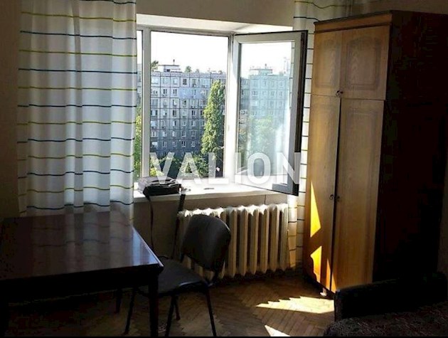 Продаж 3-к квартири вул. Братиславська 4