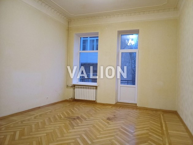 Продаж 2 кімн квартири вул Мала Житомирська 7, Шевченківський район, центр.