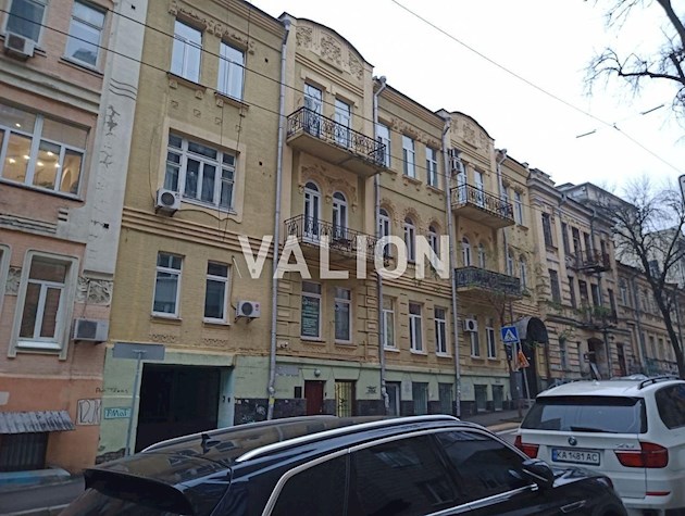 Продаж 2 кімн квартири вул Мала Житомирська 7, Шевченківський район, центр.