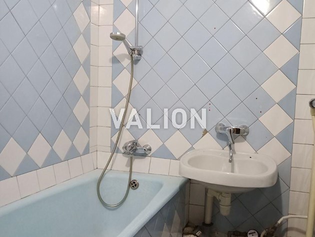 Продаж 2 кімн квартири вул Мала Житомирська 7, Шевченківський район, центр.