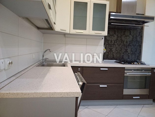 Продаж 2 кімн квартири вул Мала Житомирська 7, Шевченківський район, центр.