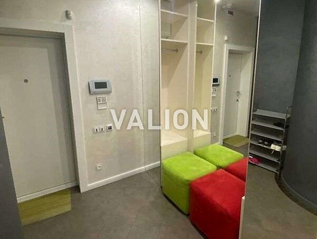 Продаж 2-кімнатної квартири на вул. Парково-Сирецька, 4В