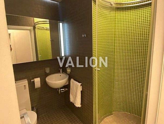 Продаж 2-кімнатної квартири на вул. Парково-Сирецька, 4В