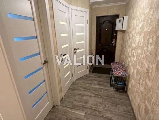 Продаж 2-к квартири вул. Мілютенка 42а