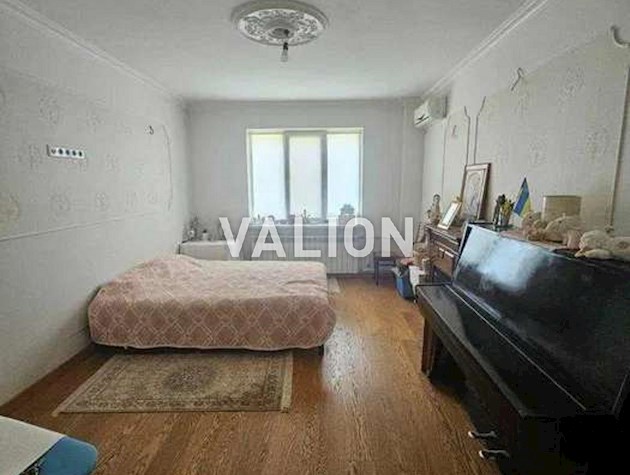 Продажа 2-комнатной квартиры по просп.Бажана Николая, 7а