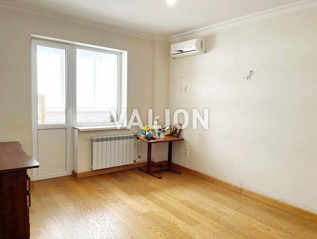 Продаж 3к квартири, пр-т М. Бажана, 7-А, Дарницький р-н, Харківський масив