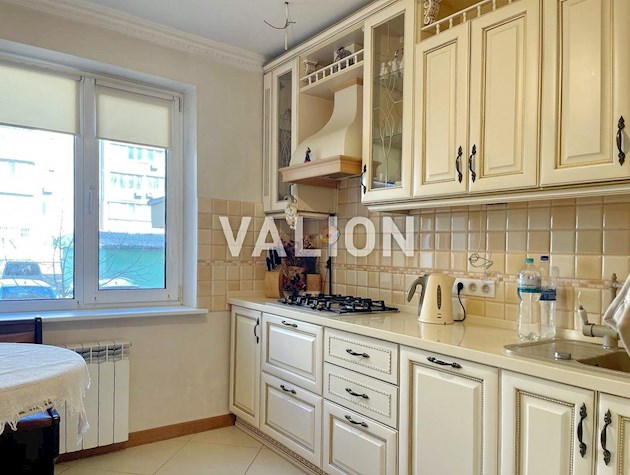 Продаж 3к квартири, пр-т М. Бажана, 7-А, Дарницький р-н, Харківський масив