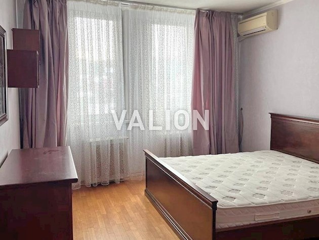 Продажа 3-к квартиры просп. В.Лобановского 126г