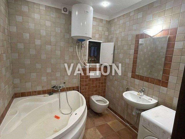 Продается 2-комнатная квартира в клубном доме ул.Приорская (Полупанова), 10