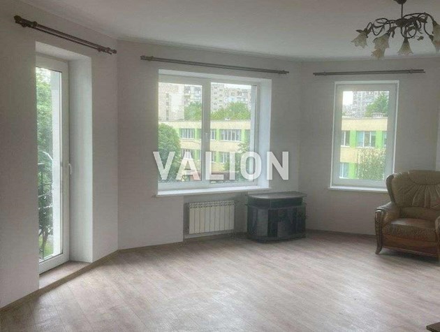 Продается 2-комнатная квартира в клубном доме ул.Приорская (Полупанова), 10