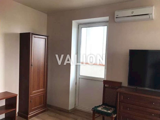 Шумского Юрия, 5 – продам 1 ком. квартиру