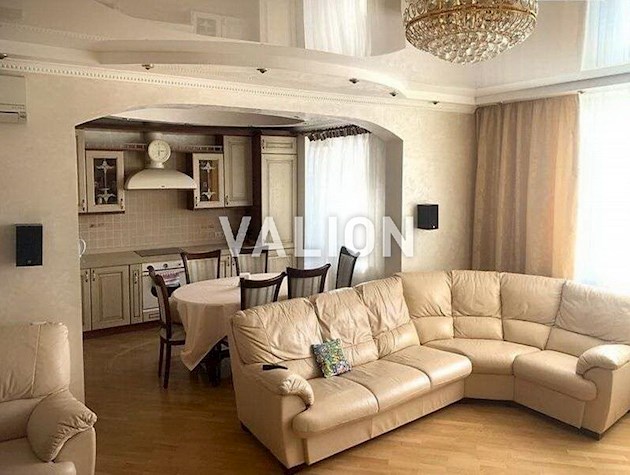 Продаж 4-кімнатна вул. Срібнокільська, 1 Дарницький район