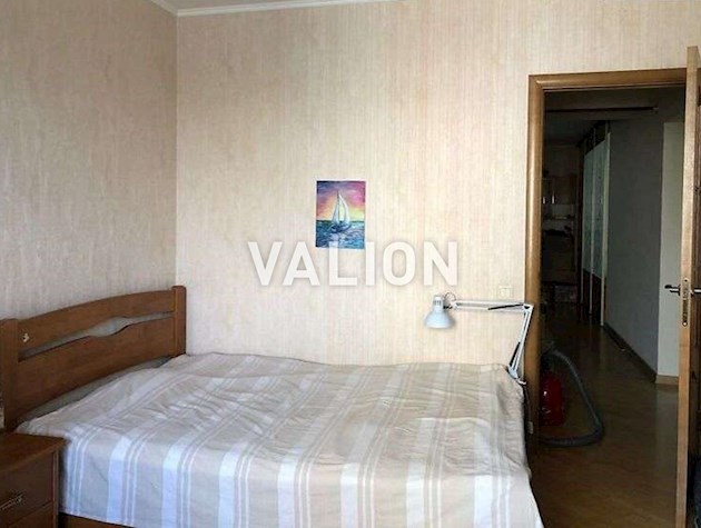 Продаётся 3-комнатная квартира ул. Дмитрия Багалия (Пожарского), 10/15