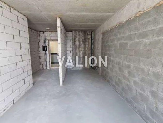 Продаж 1-к квартири ул. Причальная 12