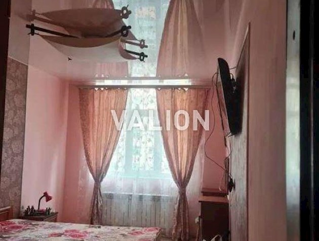 Продаж 1-к квартири Петра Калнишевського 6