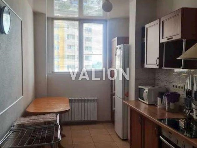 Продаж 1-к квартири Петра Калнишевського 6