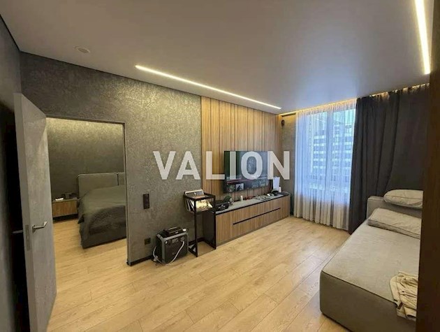 Продам 2к квартиру ул.Салютная ул. 9 ЖК Файна Таун