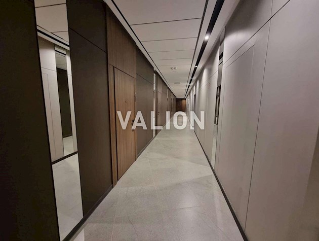 Продажа 1- комнатной квартиры в ЖК Greenville Park .