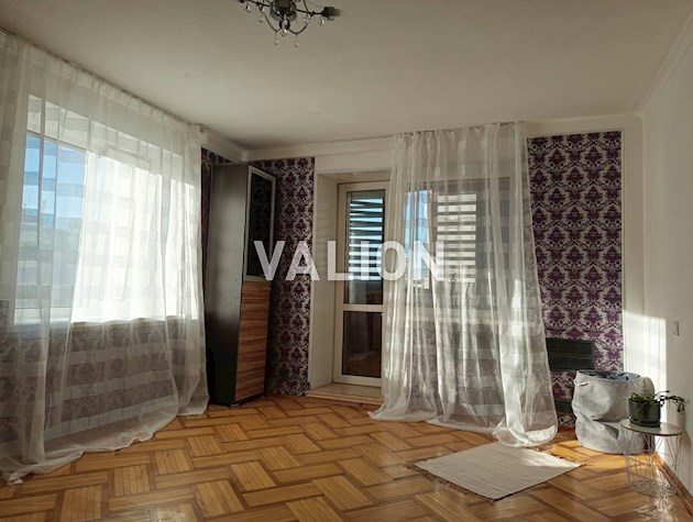 Продам 3-кiмн. квартиру пр. Оболонський 34/1