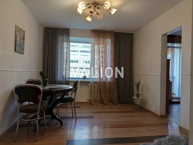 Продам 3-кiмн. квартиру пр. Оболонський 34/1