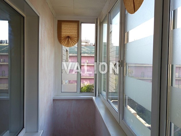 Продам 3-кiмн. квартиру пр. Оболонський 34/1