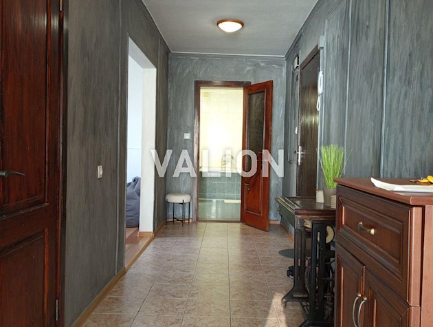 Продам 3-кiмн. квартиру пр. Оболонський 34/1