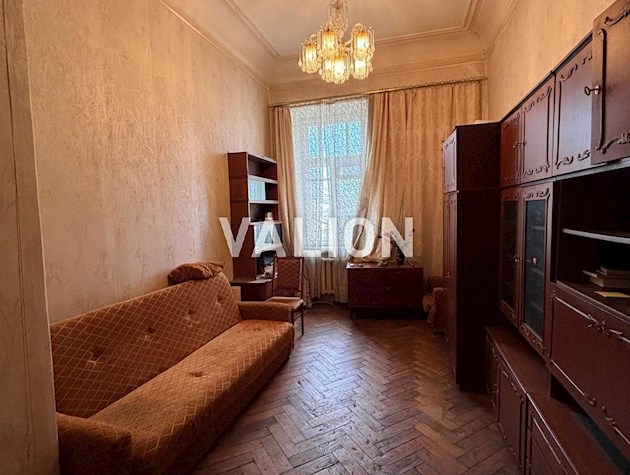 Продаж 2-к квартири вул. Омеляновича-Павленка 14/12