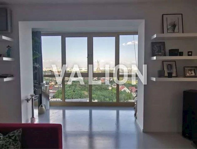 Продаж 2-к квартири вул. Старонаводницька 8