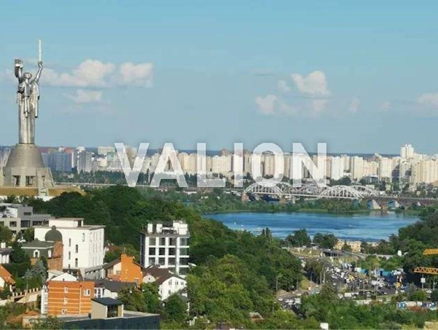 Продаж 2-к квартири вул. Старонаводницька 8