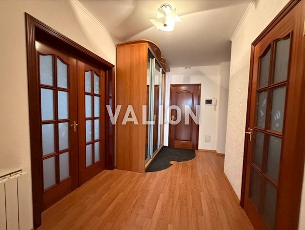 Продажа 2‑комнатной квартиры по ул. Отдыха, дом 12, Святошинский район, г. Киев