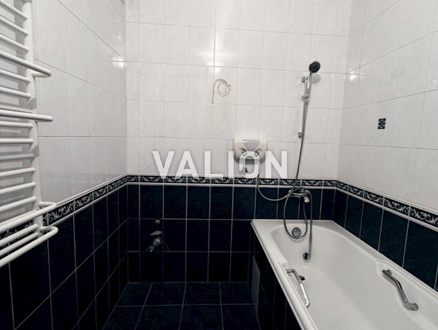 Продажа 2‑комнатной квартиры по ул. Отдыха, дом 12, Святошинский район, г. Киев