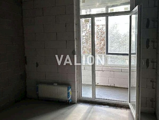 Продаж 2-к квартири вулиця Салютна 2