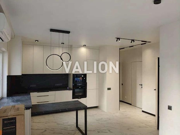 Продажа 1-к квартиры ул. Михаила Максимовича 28д