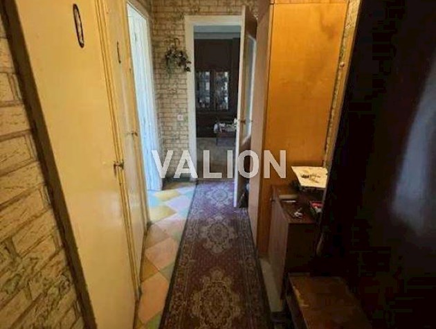 Продам 2 кімн. по вул. Каунаська 8/2. метро Дарниця.