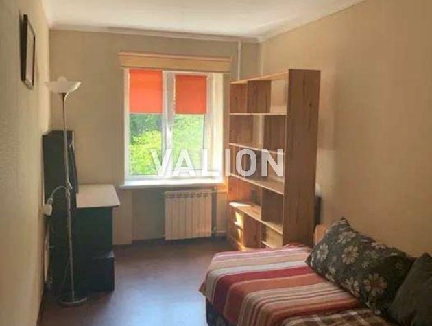 Продаж 2-к квартири вул. Героїв Севастополя 5а