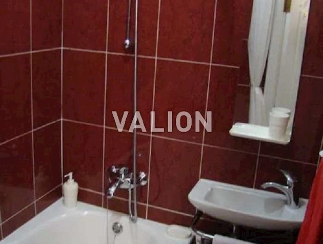 Продажа 3-комнатной квартиры по ул. Большая Васильковская 136, пл.64 кв.м.