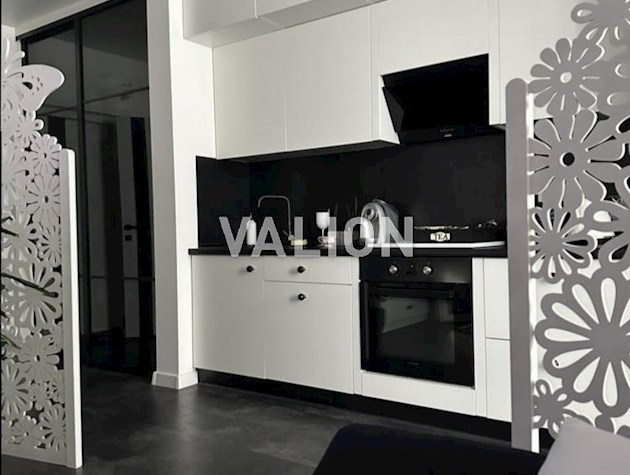 Продаж 1-к квартири вул. Юрія Липи 6