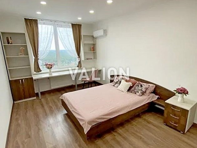 Продажа 4к квартиры Харьковское шоссе 188 Дарницкий район Левый берег.